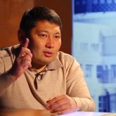 «Ішқұса болды, қатты қиналды»: спорт журналисі Амангелді Сейітханға қандай қиянат жасалғанын айтты