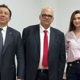 «Ел мақтаныштарымен бірге»: Сабина Алтынбекова Геннадий Головкинмен жүздесті (ФОТО)