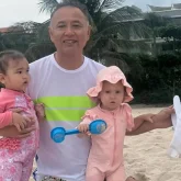 «Тұтас бір әулеттің ертеңі»: Тұрсын Алагөзов қыз тәрбиесіне қатысты ойын айтты (ФОТО)