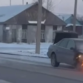Петропавлда жеңіл көлік өртеніп кетті (ВИДЕО)