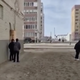 Атырауда автобус жоқ: Береке тұрғындары аялдамада сағаттап тұр