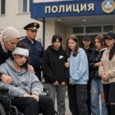 Таразда 9-сынып оқушысын қатарластары аяусыз ұрып, жансақтауға түсірген (ВИДЕО)