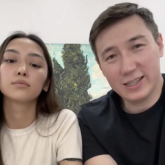 «Әйелін ұрған»: Әнші Рахат Тұрлыханов полицияға жеткізілді