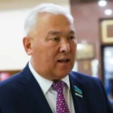 «Шоты бұғатталғандарға шетелге шығуға рұқсат берілуі мүмкін» — Мұрат Әбенов (ВИДЕО)