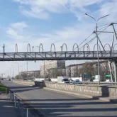 Алматыда ер адам көпірден құлап көз жұмды