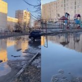 Көкшетауда жаңа асфальттан кейін аула көлге айналды