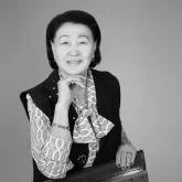 Қазақ медицинасы қара жамылды: Белгілі дәрігер өмірден өтті