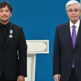 Әнші Дастан Оразбеков Президенттің қолынан марапат алды