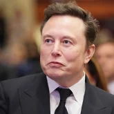 Илон Маск триллионер мәртебесінен айырылды