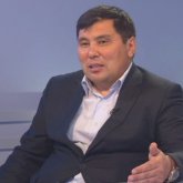 «Нәпсінің қалауы, иттігіміз»: Омар Жәлел көп әйел алу туралы ойын айтты