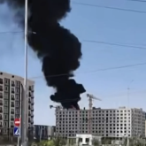 Атырауда салынып жатқан көпқабатты үйден өрт шықты