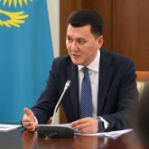 «Әйелдерді кемсітуі жат»: Ерлан Карин тойдағы уағызға сын айтты