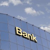 Қазақстандағы банк жүйесінің жүйелік дағдарысы: реалды экономикадан алшақтау және тұтынушылық қарыз тұзағы