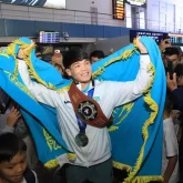 Әлем чемпионы Қазыбек Қалмағамбетовке көлік сыйға тартылды
