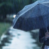 Жаңбыр, тұман: Дүйсенбіде еліміздің 16 өңірінде дауылды ескерту жарияланды