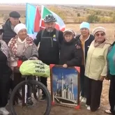 65 жастағы оралдық қария Меккеге велосипедпен барып келді