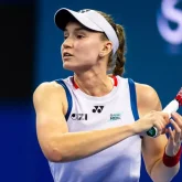 Елена Рыбакина Қытайдағы турнирдің ширек финалына шықты