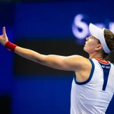 Елена Рыбакина Қытайдағы WTA 500 турнирінің финалына шықты