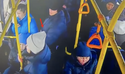 Алматылық әйел автобуста 4,1 млн теңге ақшасы мен алтынынан айырылып қалды