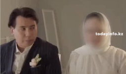 «Мәһр де, күйеу де жоқ»: некелесу алдында көлік сұраған қалыңдықты жігіті тастап кетті (ВИДЕО)