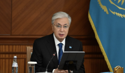 «Еш қиналмай 3 трлн теңгеге жуық табыс тапты» – Қасым-Жомарт Тоқаев екінші деңгейлі банктер туралы