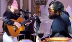 «Жас қызға телміріп отыр»: Бекболат Тілеухан елдің сынына ұшырады (ВИДЕО)