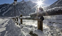 Алматы тауында ер адам қар көшкінінің астында қалды