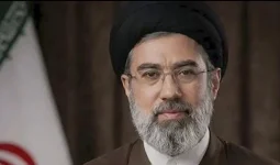 «Иран Ормуз бұғазын ашпайды»: жаңа Жоғарғы көшбасшы халыққа алғаш рет үндеу жасады