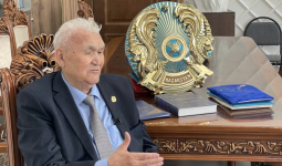 Бүгін – Елтаңба авторы Жандарбек Мәлібековтің туған күні (ВИДЕО)