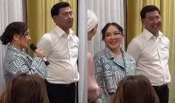 «Қуып кетті»: Жазира Байырбекованың құдалықтағы сөзі талқыға түсті (ВИДЕО)