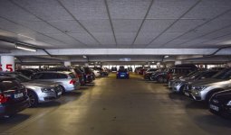 Астанадағы ақылы автотұрақтар: төлем ақшасы қайда кетеді?