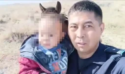 Абай облысында полицей 3 жасар баланы жазық даладан тауып алды (ВИДЕО)