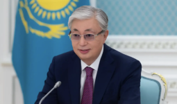 Тоқаев Дина Исламбекова мен Надежда Рябецті бокстан Азия чемпионы атануымен құттықтады