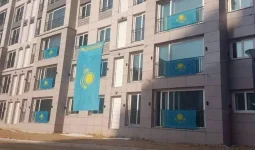 Елімізде енді көк байрақты балконға ілуге рұқсат берілуі мүмкін