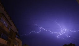 Бүгін елімізде жаңбыр мен найзағай күтіледі