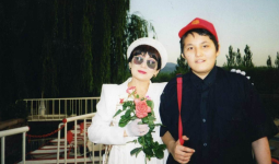 «Ұлымның үстін жара басты»: Мәдина Ералиеваның еш жерде жарияланбаған жазбасы тарады (ФОТО)