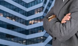 Банкте жеке деректер қорғалған дейді, бірақ неге алаяқтар бәрін біледі?