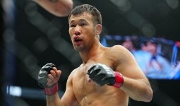 «Қиын… оңай емес»: Шавкат Рахмонов жанкүйерлеріне қазіргі жағдайын айтып берді