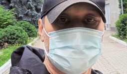 «Тілекші жандарға алғыс»: Азамат Сатыбалды ауруханадан шықты