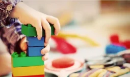 Павлодарда 16 балаға қорлық көрсеткен балабақша тәрбиешісі сотталды