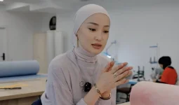 «Ішім күйіп бара жатыр»: Мөлдір Әуелбекова желіде мәлімдеме жасады (ВИДЕО)