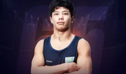 Қазақ балуаны өзбек спортшысын жеңіп, әлем чемпионы атанды