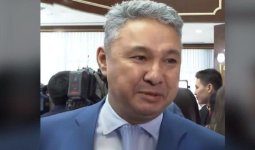 «Перуашевтың сөзімен келіспеймін!»: Депутат әріптесінің сөзін орынсыз деп ойлайды
