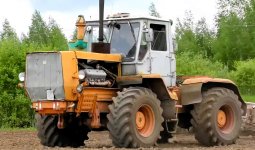 Жағдайы ауыр: Атырау облысында 2 жасар бала трактордан құлап кетті
