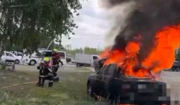 Астанада жеңіл көлік өртеніп кетті