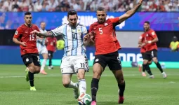 Әлем чемпионаты: Аргентина соңғы минуттарды Мысырды шаң қаптырды