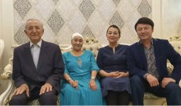 «Құдалардың төрінде жүзім жарық болсын»: Қанат Айтбаев әкесінің өмірлік өсиетін бөлісті