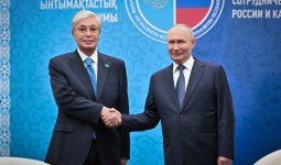Тоқаев пен Путин Омбыда келіссөз өткізді