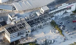 50-ден астам адам жарақат алды: Жапонияда жойқын жер сілкінісі болды