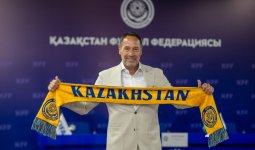 Әйгілі «Аякс» футбол клубының бұрынғы бапкері Қазақстан құрамасын жаттықтырады
